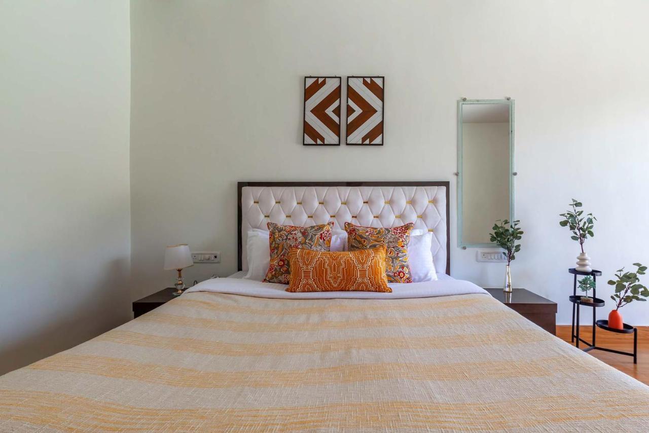 Natures Odyssey By Stayvista - Amidst Lush Greenery With Outdoor Pool And Indoor Activities Chinchavli Extérieur photo