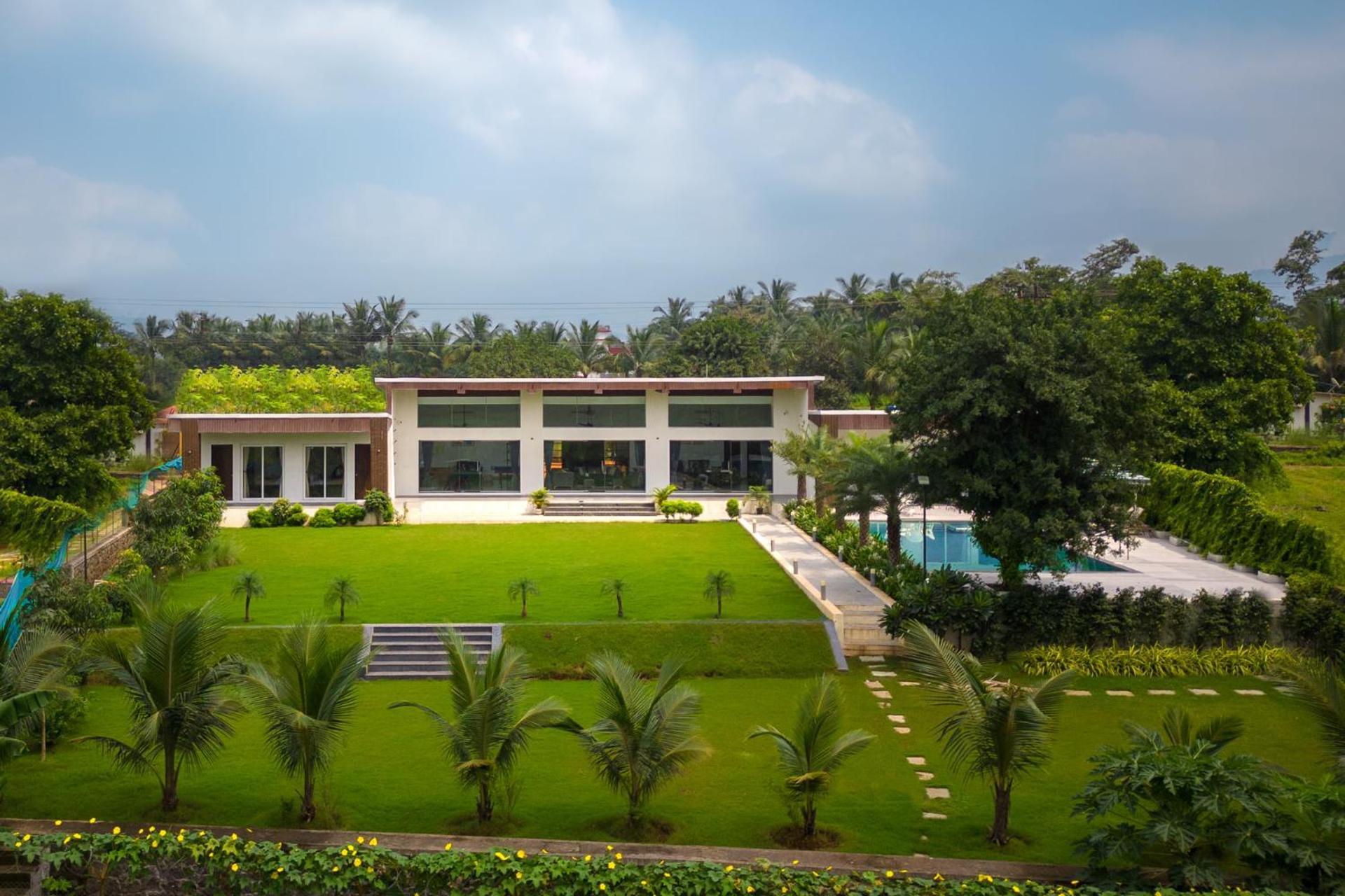 Natures Odyssey By Stayvista - Amidst Lush Greenery With Outdoor Pool And Indoor Activities Chinchavli Extérieur photo