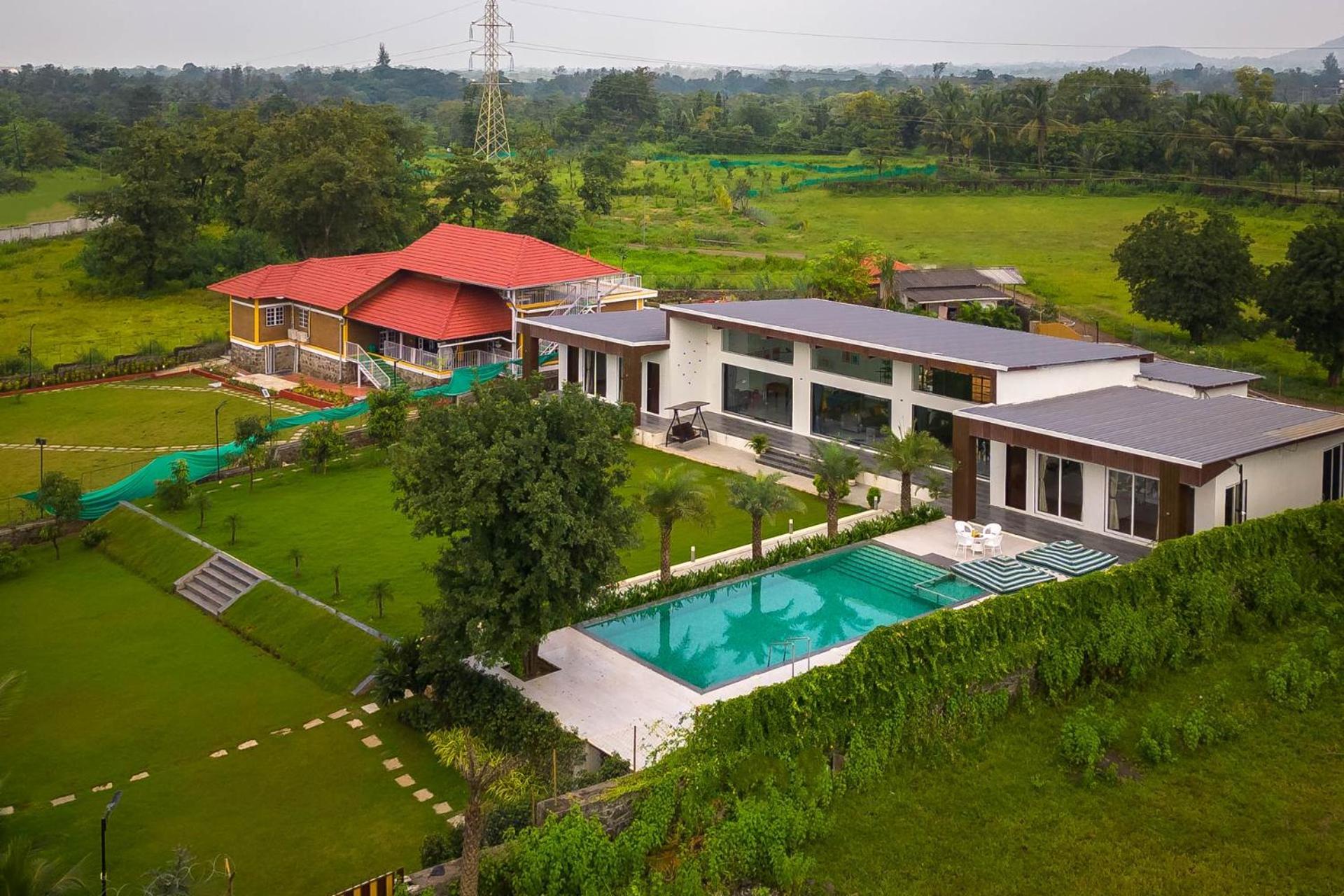 Natures Odyssey By Stayvista - Amidst Lush Greenery With Outdoor Pool And Indoor Activities Chinchavli Extérieur photo